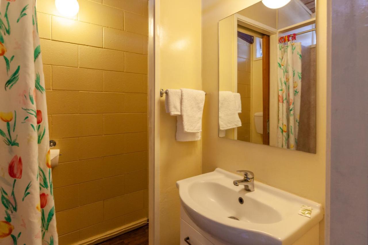 Aaryn Court Motel Rotorua Luaran gambar